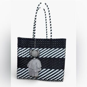 💙Handwoven Recycled Plastic Mexican Tote Bag/Eco-Friendly Beach Market Bag.